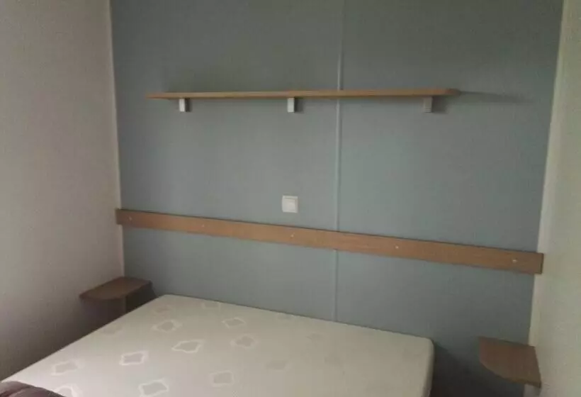 Hotelli Camping D Autun