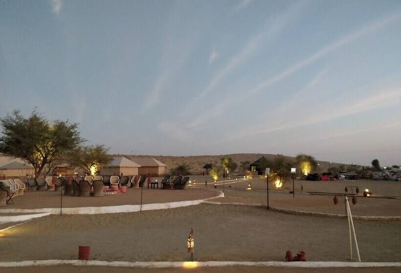 ホテル Golden Dune Camp