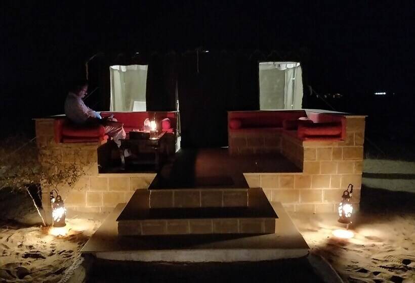 ホテル Golden Dune Camp