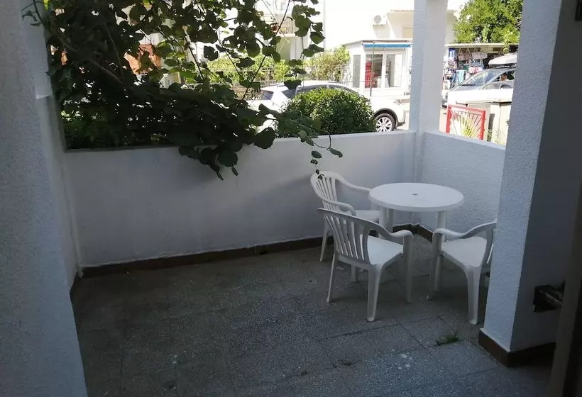 هتل Apartments Palma