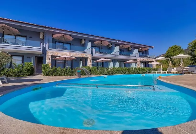 Theros Villas & Suites