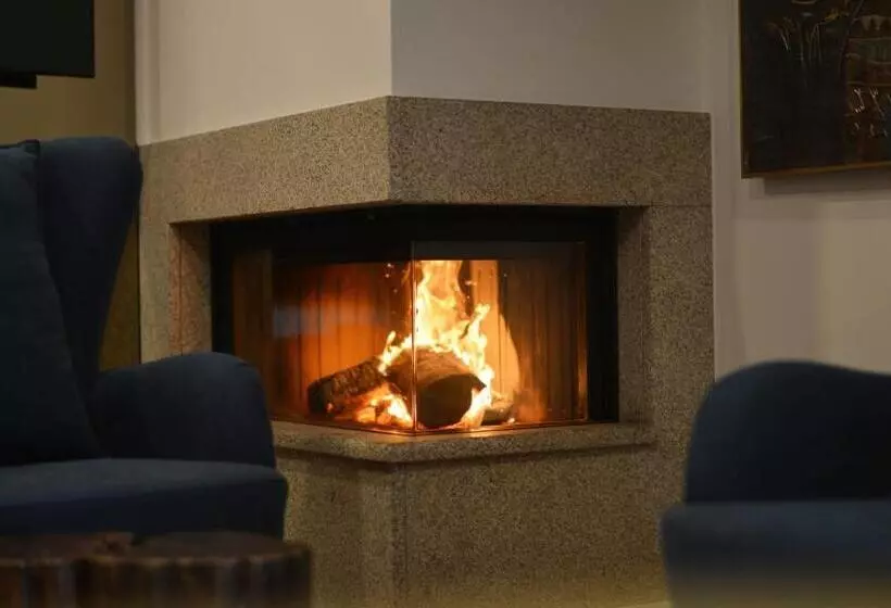 Hotelli Casa Das Carpas