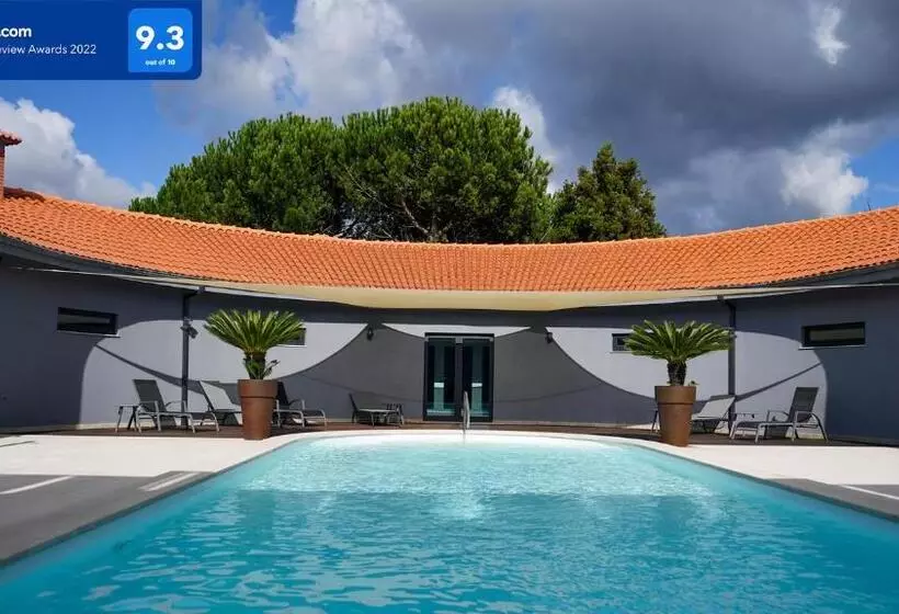 Hotelli Casa Das Carpas