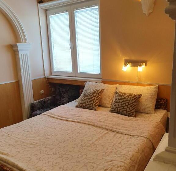 پانسیون Malgo