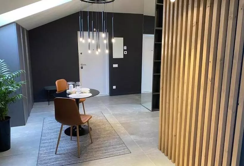 Apart Hotel на трояндовой