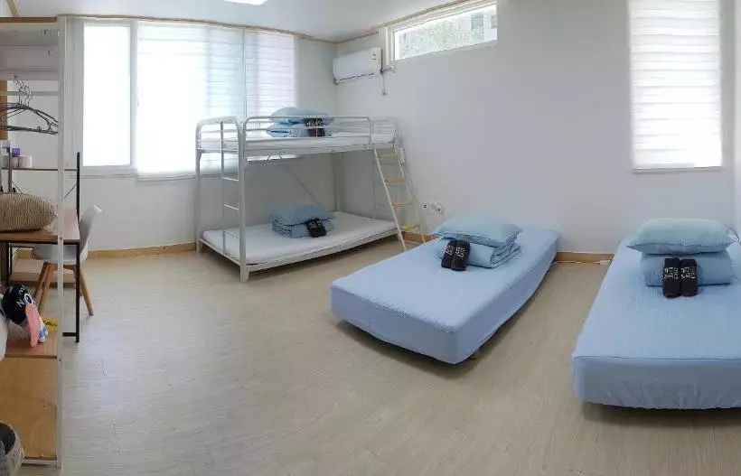 ペンション Jeju Guesthouse