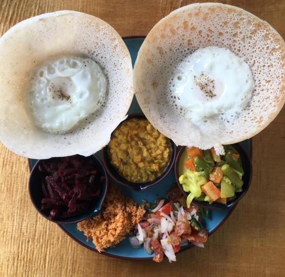 پانسیون Kumbura Villa