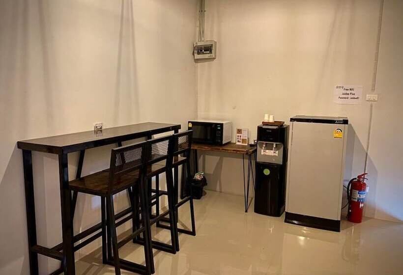 Jaidee Cafe & Hostel Chiangrai