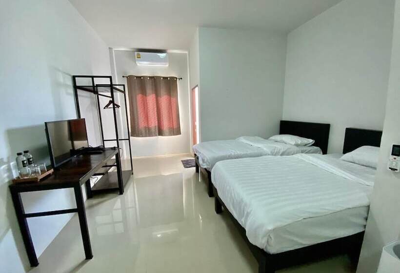 Jaidee Cafe & Hostel Chiangrai