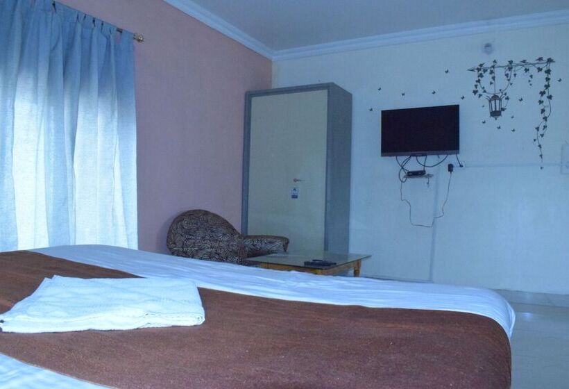 پانسیون Cs Imperial Stay