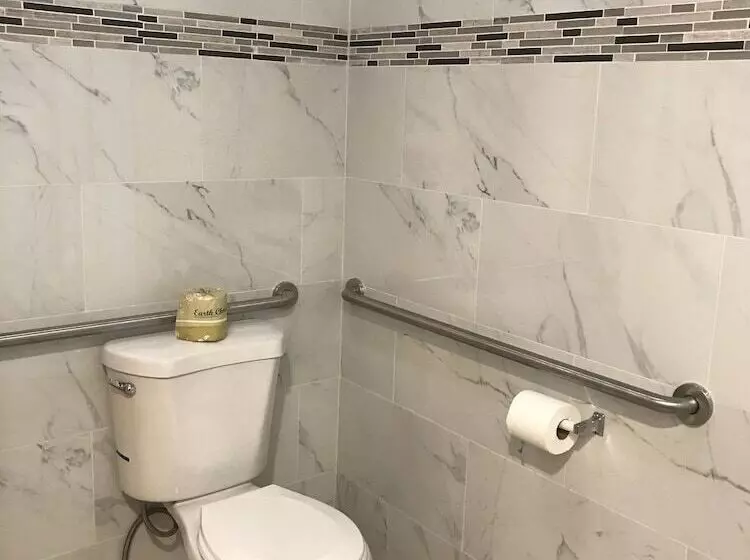 בית מלון כפרי Grand Inn