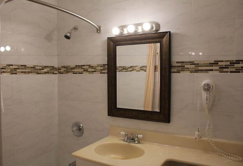 בית מלון כפרי Grand Inn