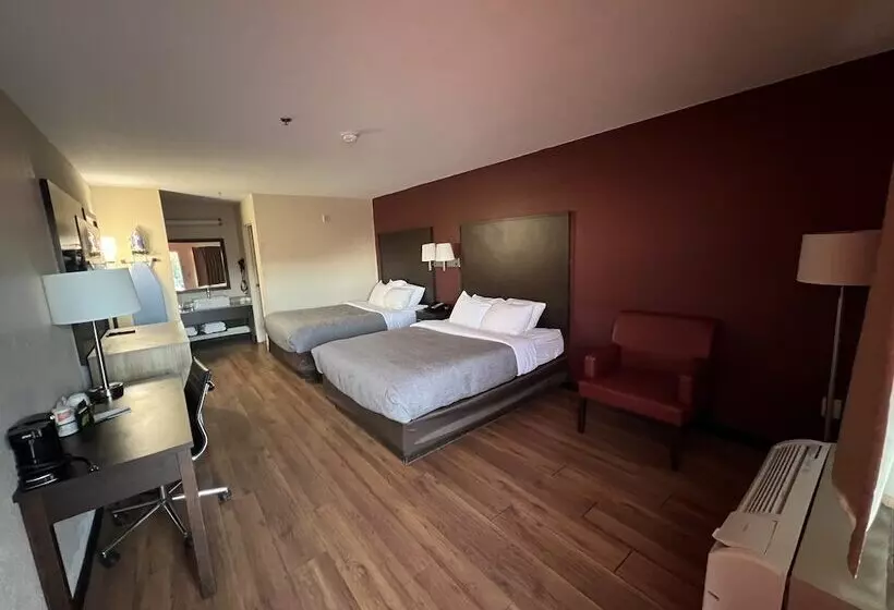 فندق Quality Inn & Suites I 10 Near Fiesta Texas