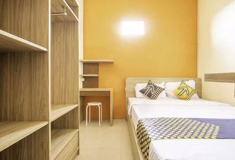 هتل Spot On 2080 Rumah Kita Residence