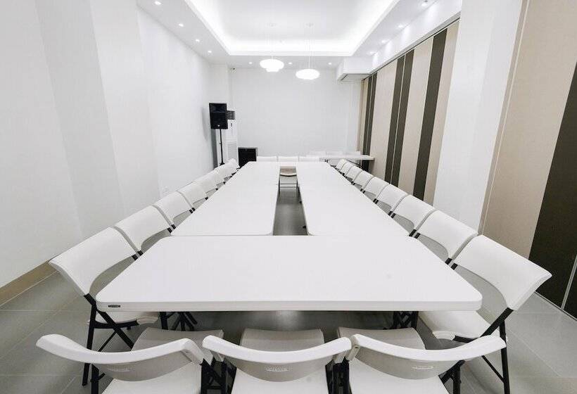 הוסטל 1075 Dormitel