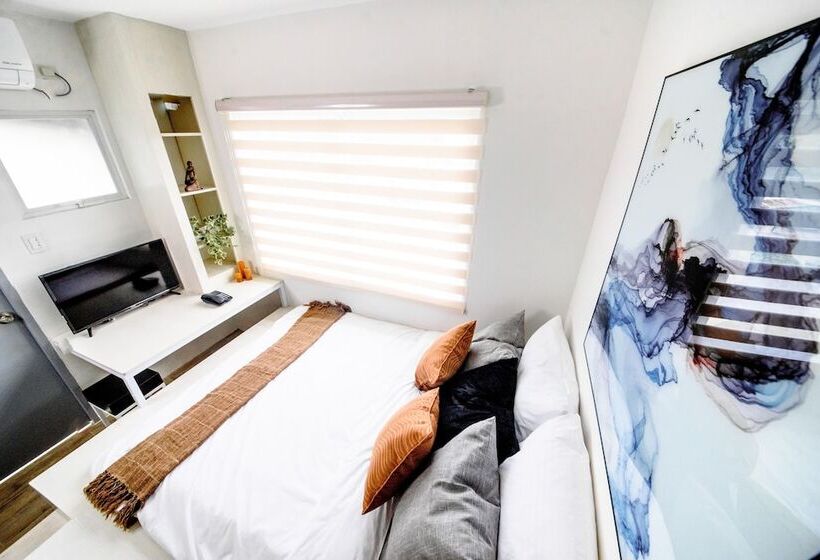 הוסטל 1075 Dormitel