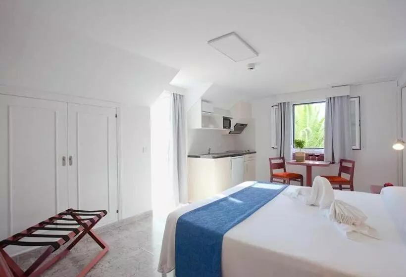 Apartamentos Cala Murada Tennis