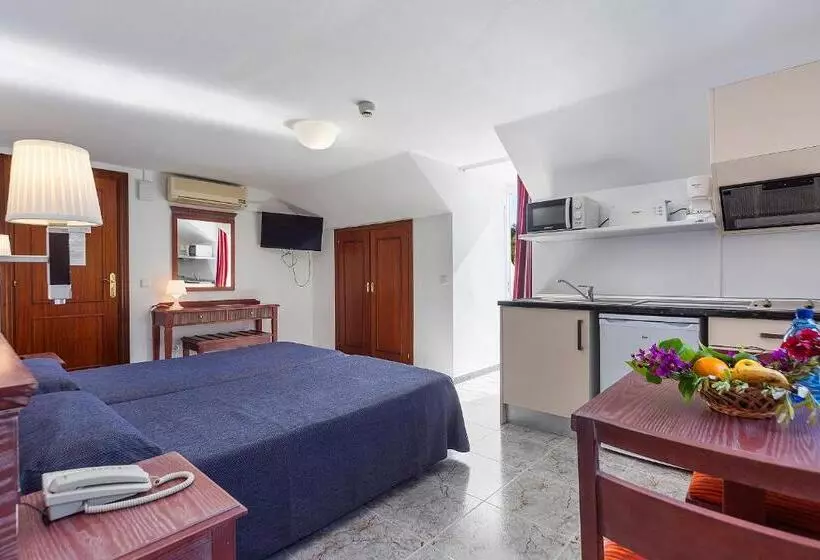 Apartamentos Cala Murada Tennis