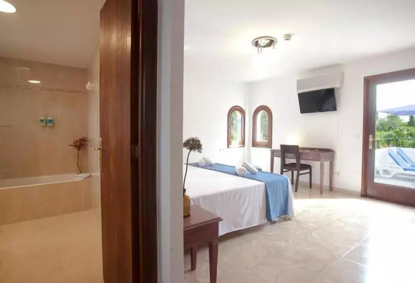 Apartamentos Cala Murada Tennis