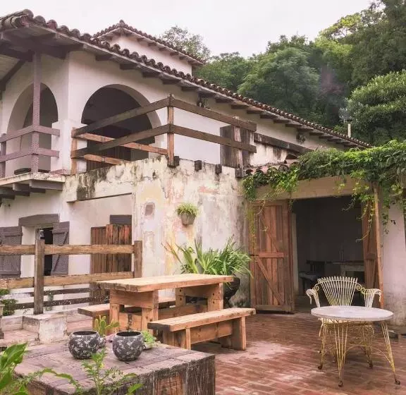 Aamiaismajoitus (B&B) Casa Mansa