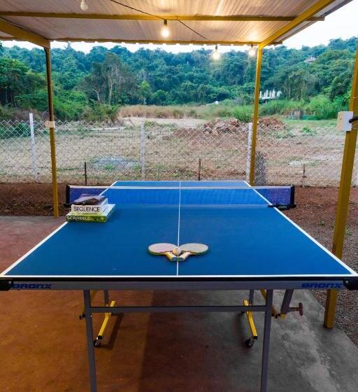 هتل Marine Studios By Le Pension Stays