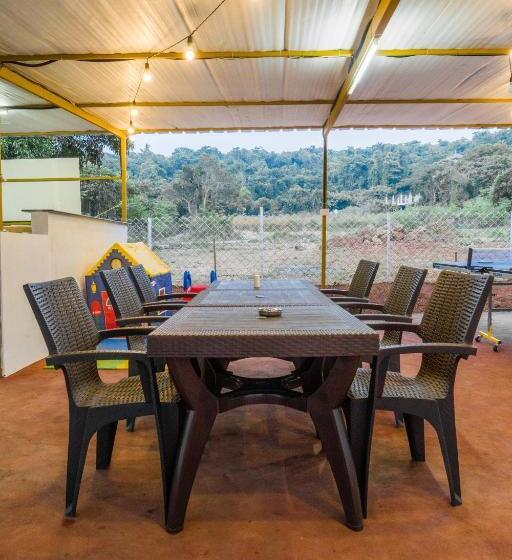 هتل Marine Studios By Le Pension Stays