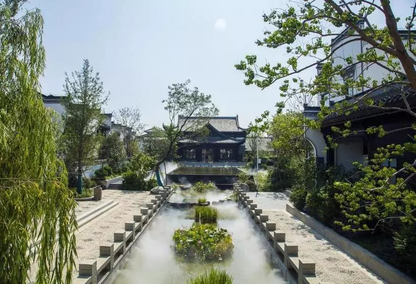 ホテル Xinhualian Lvxingu