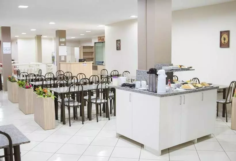 ペンション Pousada Center Piratuba