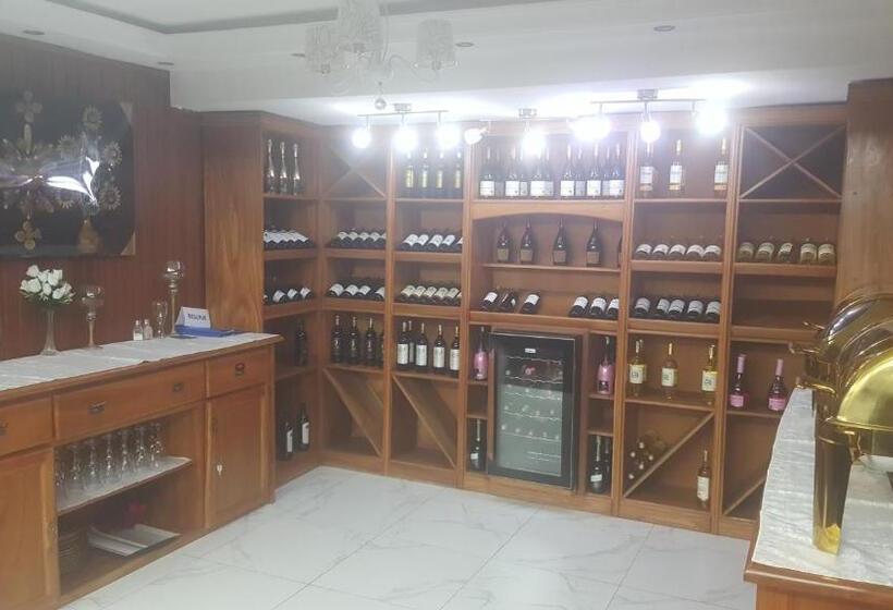 Résidences Hôtelières Micheline Et Emile Bastos