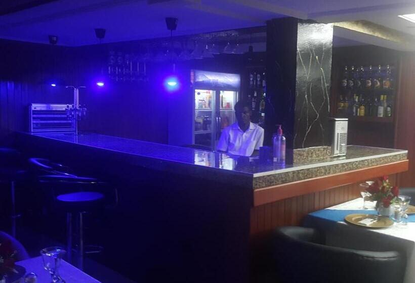 Résidences Hôtelières Micheline Et Emile Bastos