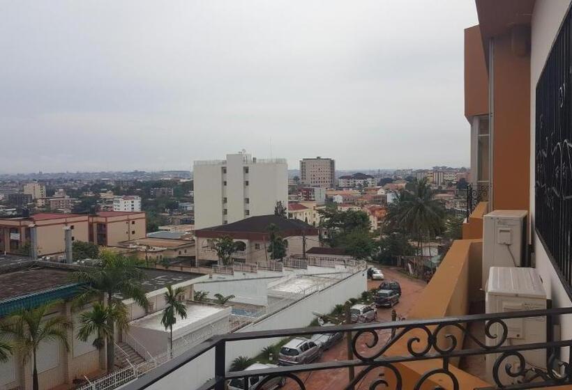 Résidences Hôtelières Micheline Et Emile Bastos