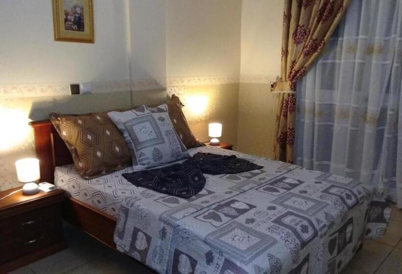 Résidences Hôtelières Micheline Et Emile Bastos