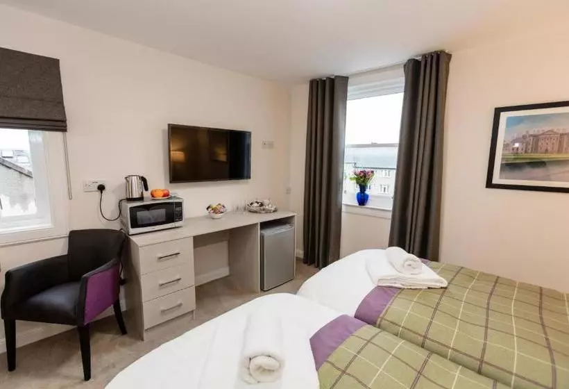 The Dalkeith  By Pillow