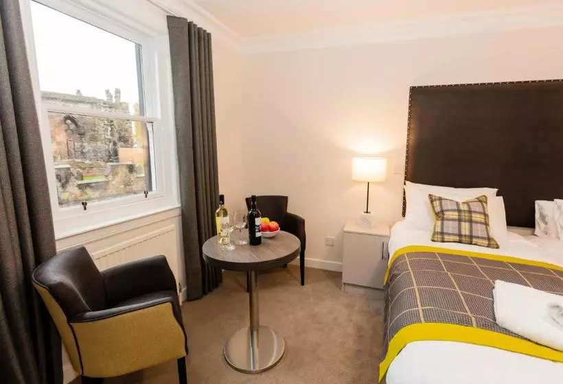 The Dalkeith  By Pillow