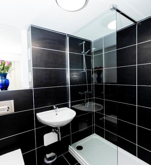 The Dalkeith  By Pillow