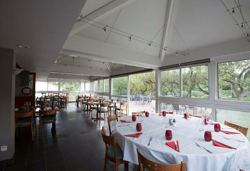 ホテル Restaurant L Artiere