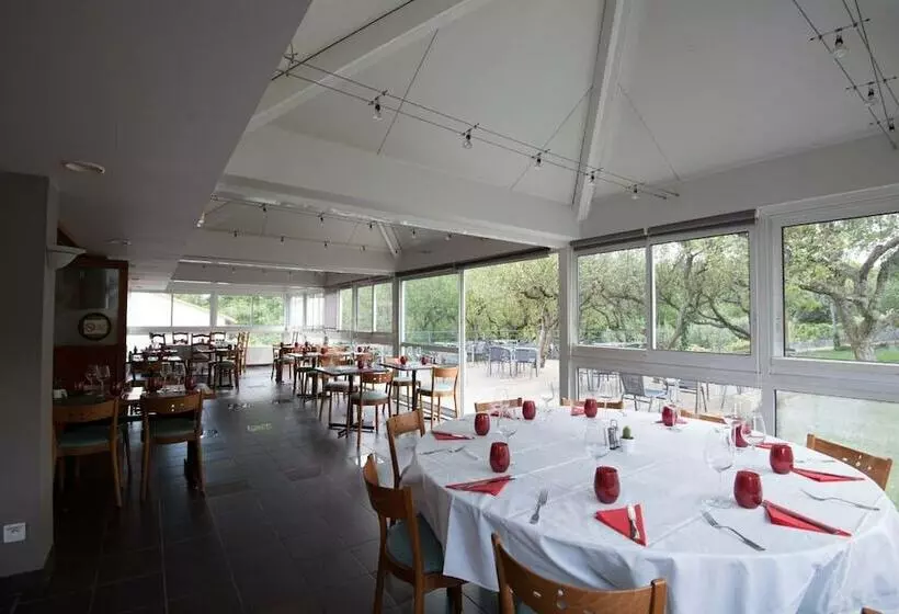 ホテル Restaurant L Artiere