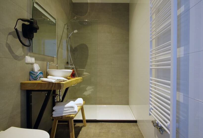 فندق Inn Naeldwyk Torenburg