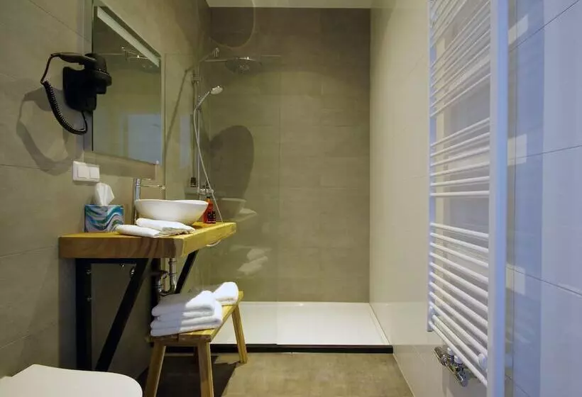 Hotelli Inn Naeldwyk Torenburg