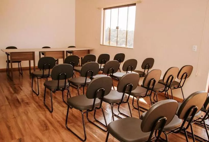 Hotelli Rancho Das Pedras Itaberá