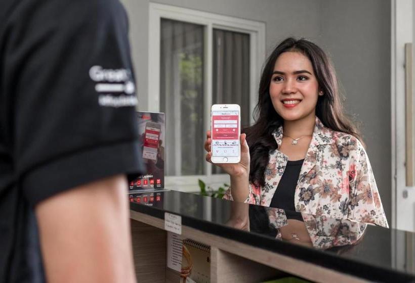 בית מלון כפרי Reddoorz Plus @ Simpang Gelael Batam 2