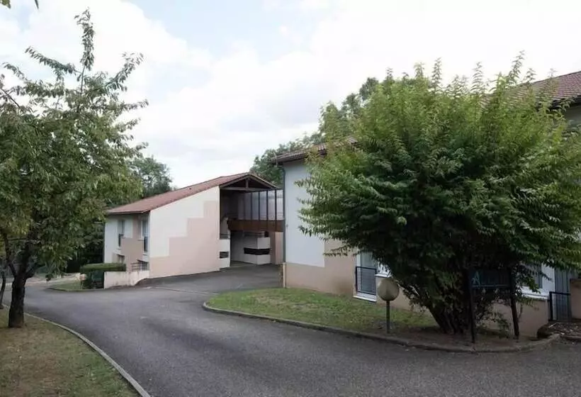 ホテル Restaurant L Artiere