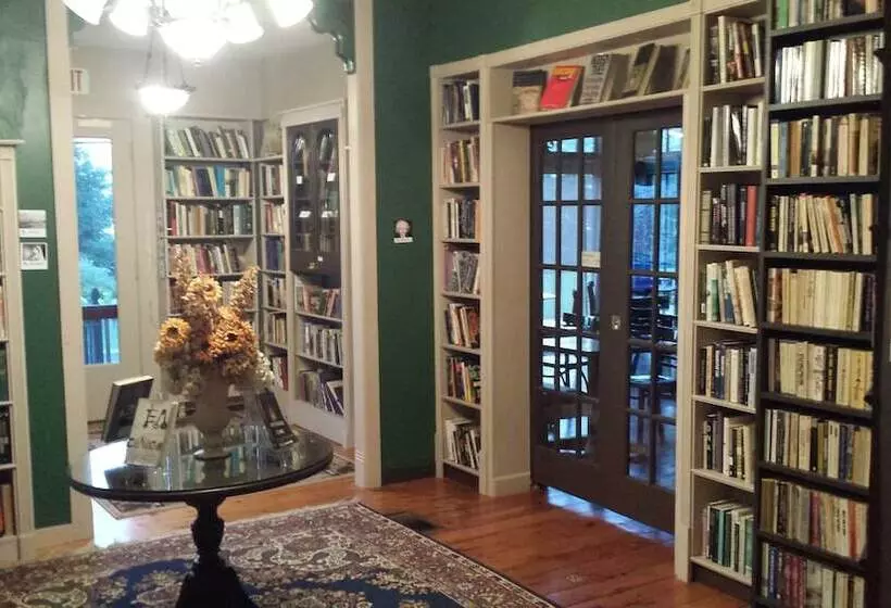 Hotelli The Inn In Westport