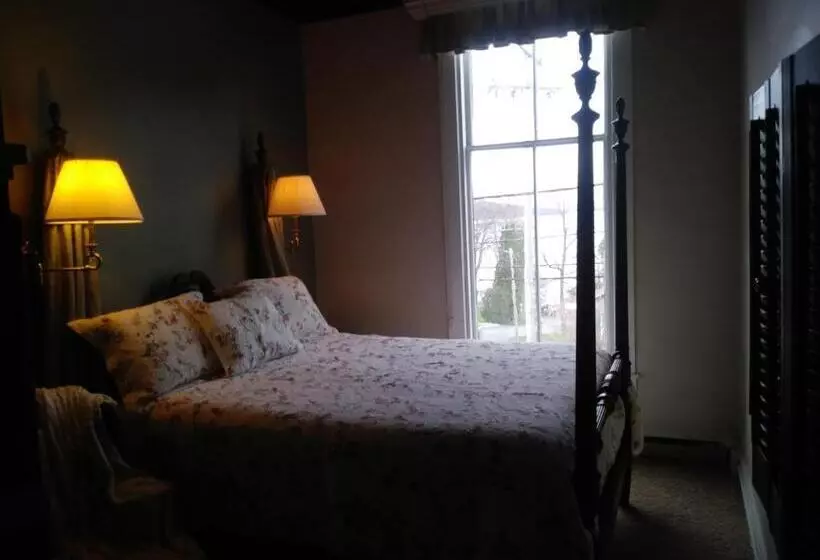 Hotelli The Inn In Westport