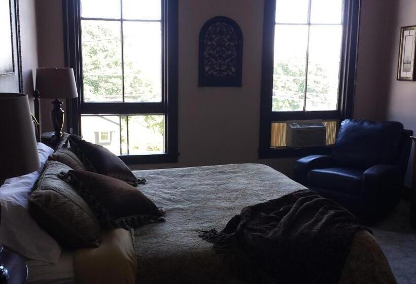 בית מלון כפרי The Inn In Westport