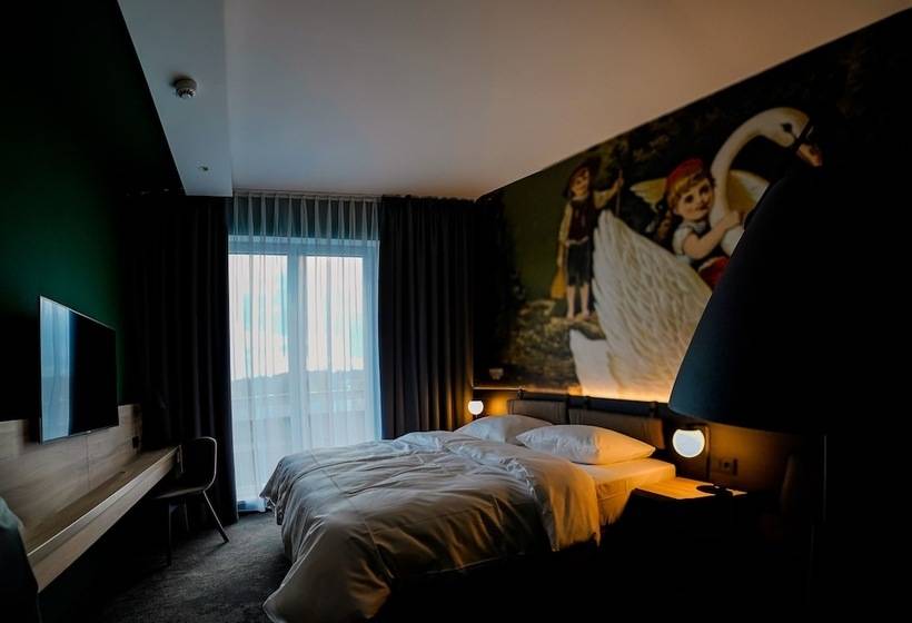 Отель Viktorosa