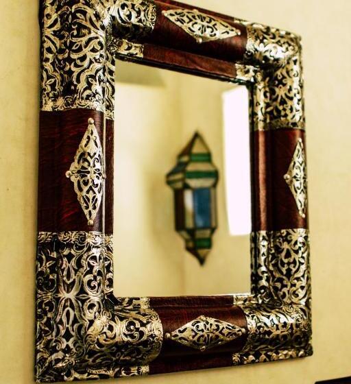 فندق على الطريق Riad Caravasar