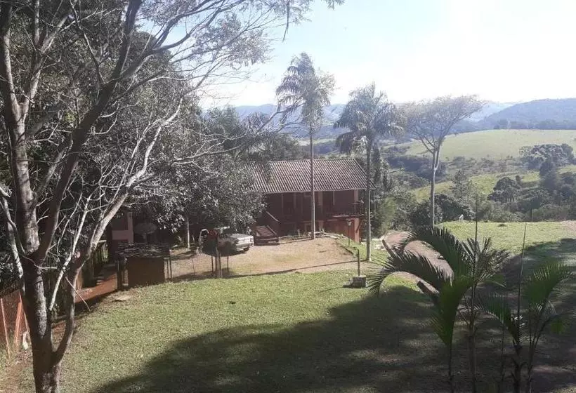 ペンション Pousada Recomeço Da Paz - Antiga Pousada Araucária
