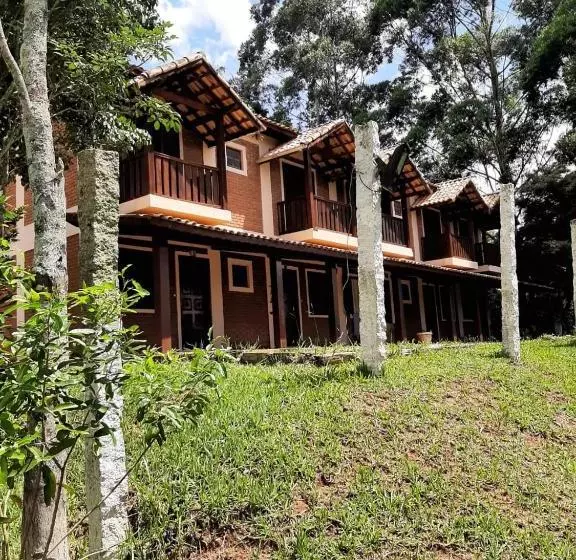 ペンション Pousada Recomeço Da Paz - Antiga Pousada Araucária