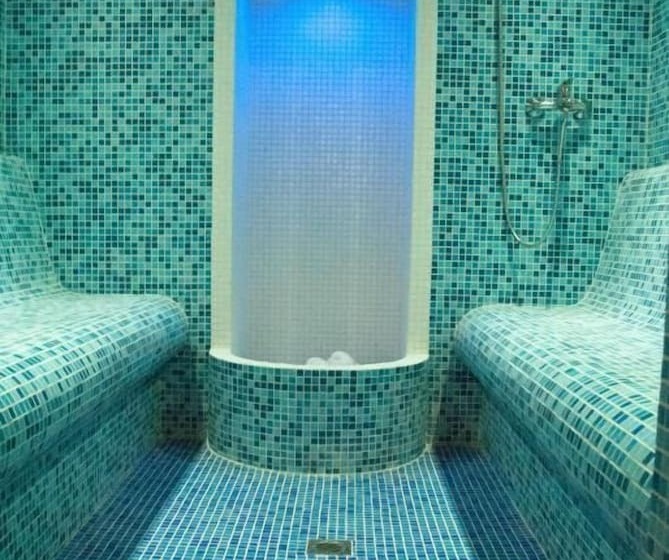 Balneo Hotel Stryama